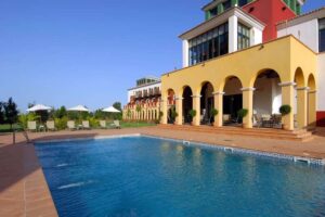 Hotel Isla Canela Pool